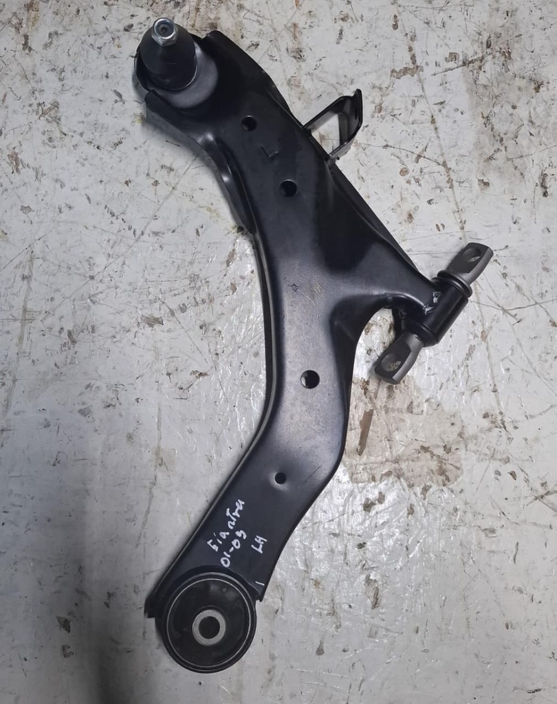 TIJERA LH  HYUNDAI ELANTRA 2001-2005 NUEVO
