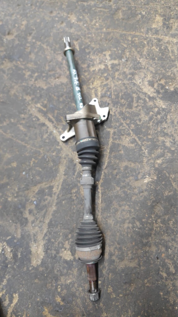 FLECHA NISSAN ROGUÉ RH 4x2 2018 
