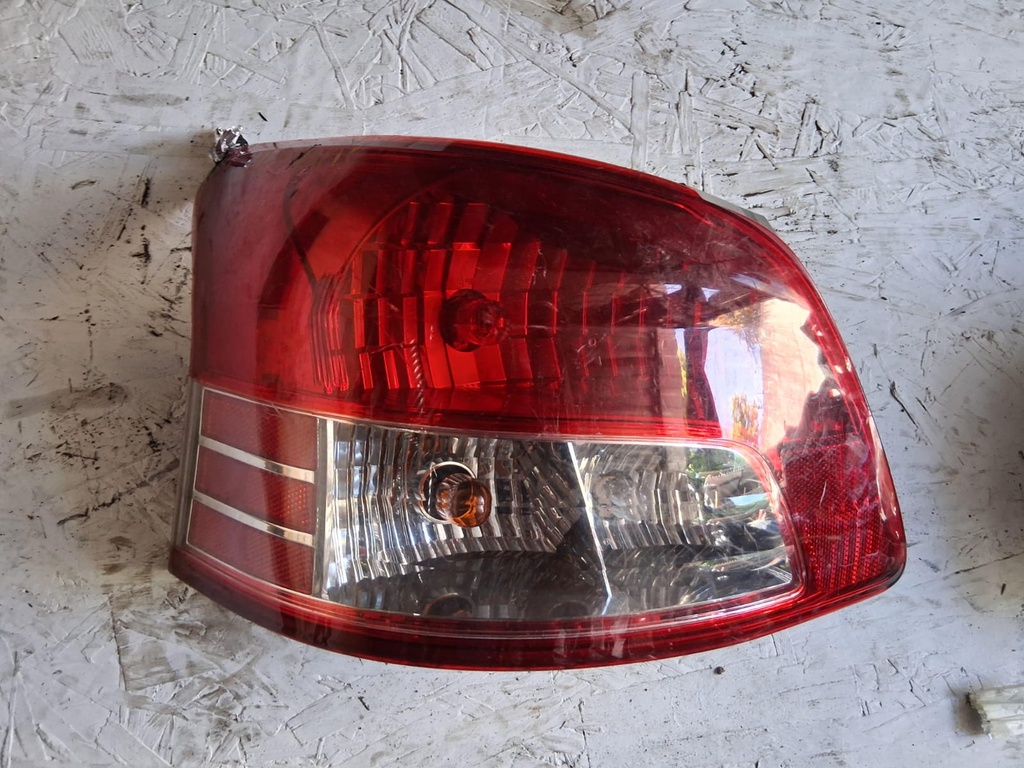 STOP LH TOYOTA YARIS 2007 