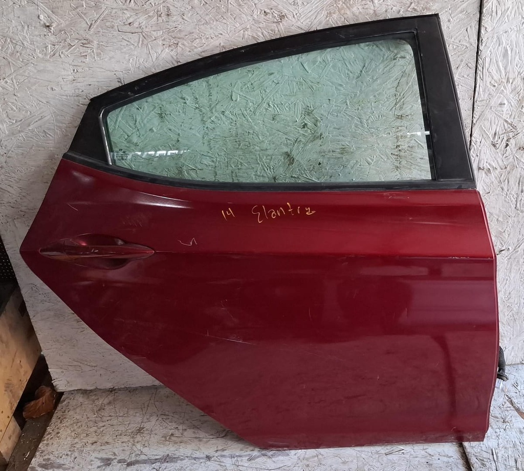 PUERTA TR TRASERA HYUNDAI ELANTRA 2015