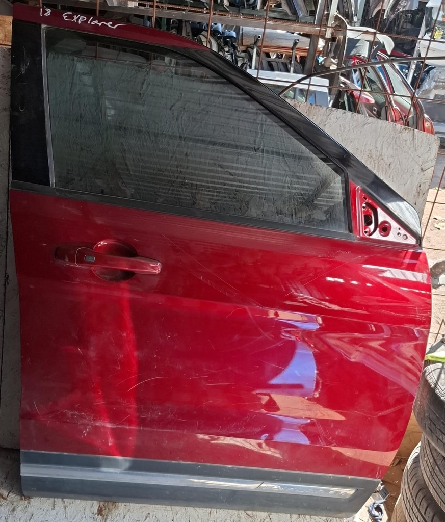 PUERTA RH DELANTERA FORD EXPLORER 2018 