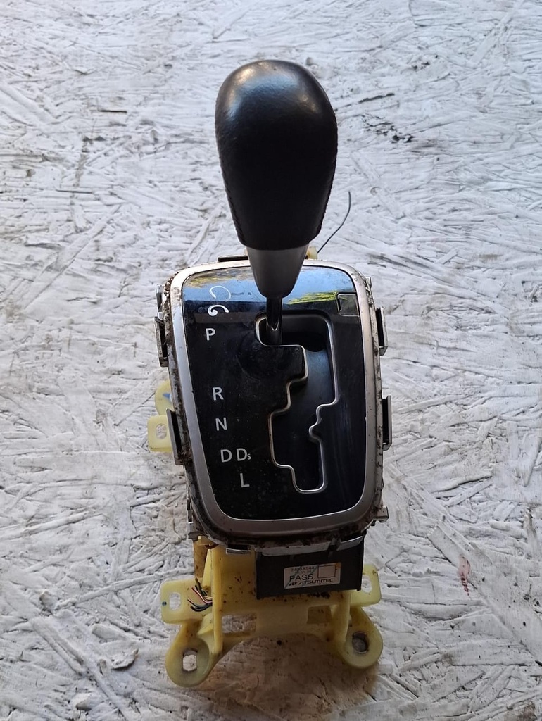 PALANCA DE CAMBIOS MITSUBISHI MIRAGE 2019 
