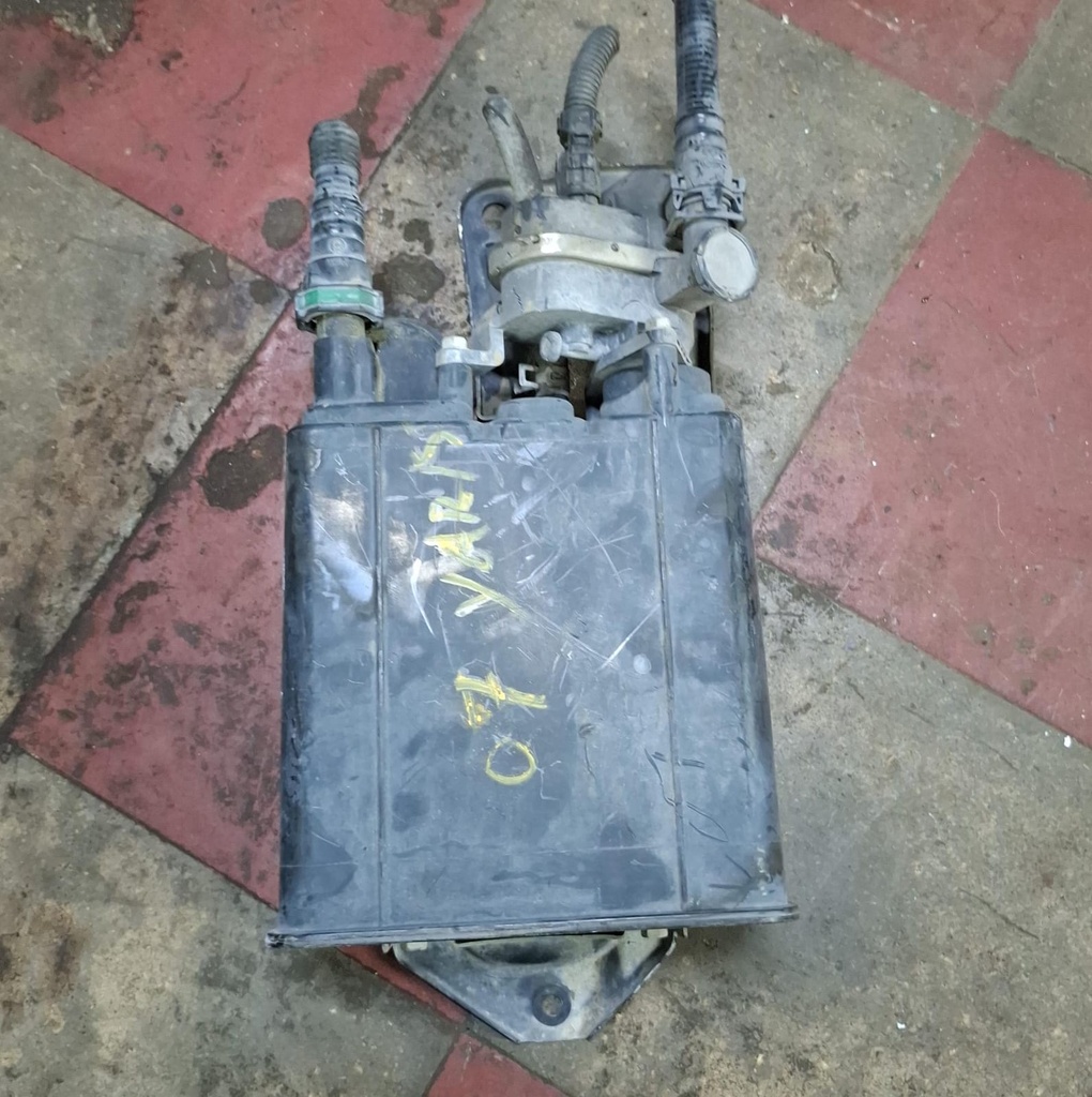 CANISTER TOYOTA YARIS 2007 