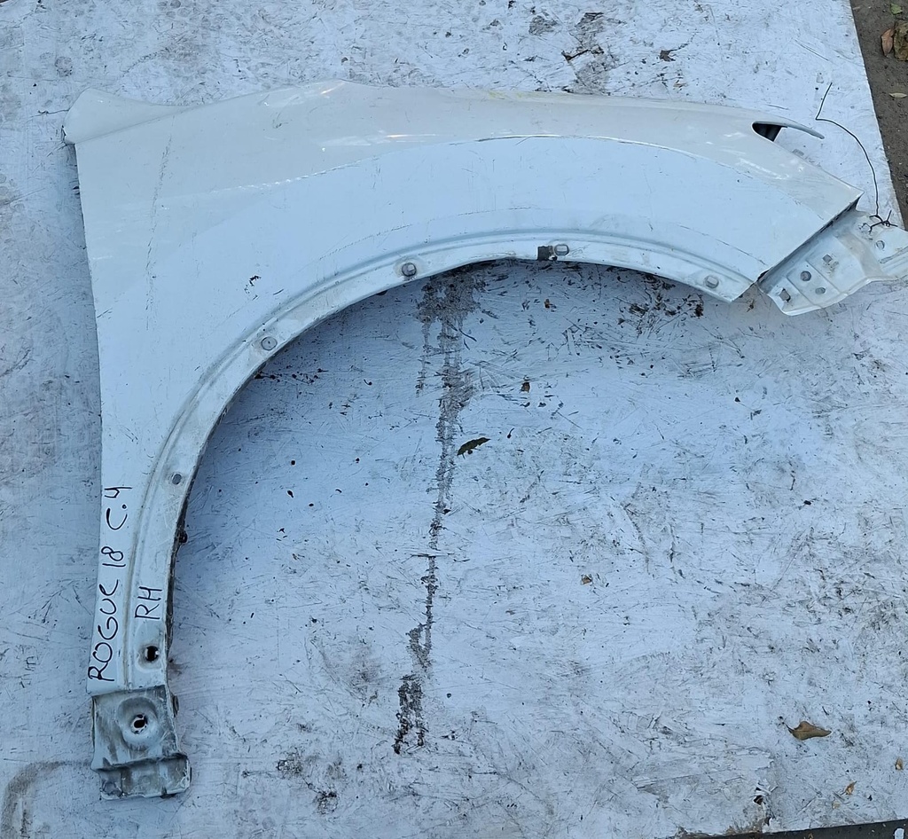 GUARDAFANGO RH NISSAN ROGUE 2018