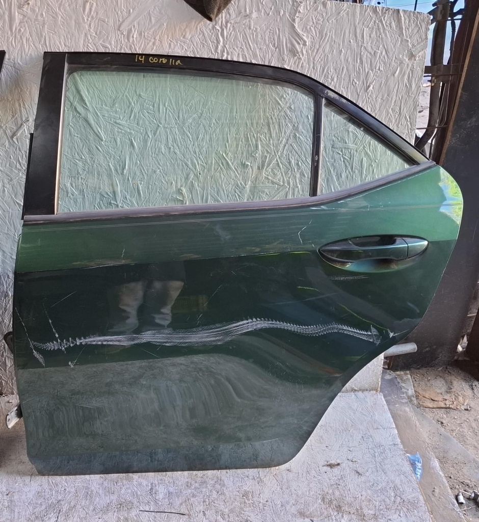 PUERTA LTH TOYOTA COROLLA 2014 C7 (VERDE)