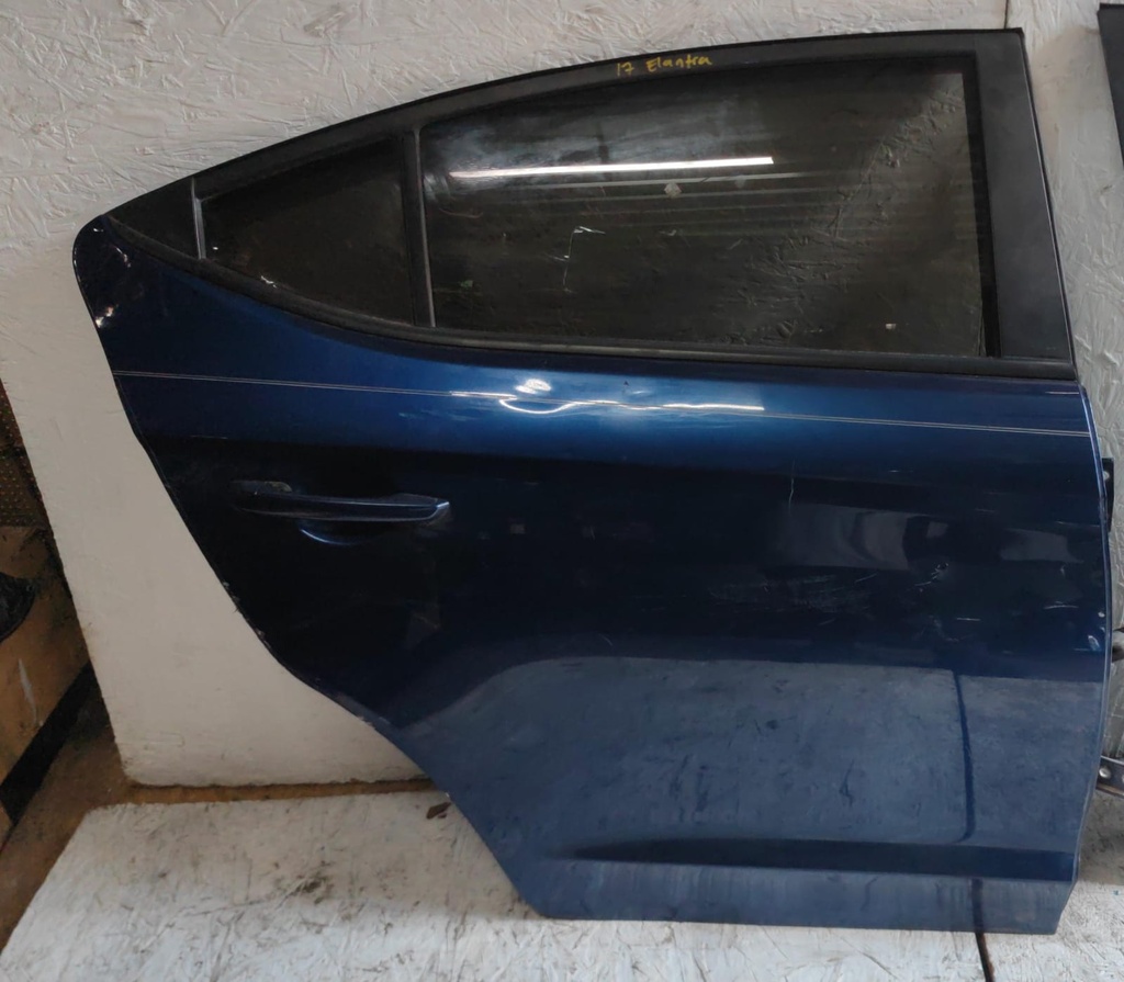 PUERTA TR HYUNDAI ELANTRA 2017 C7