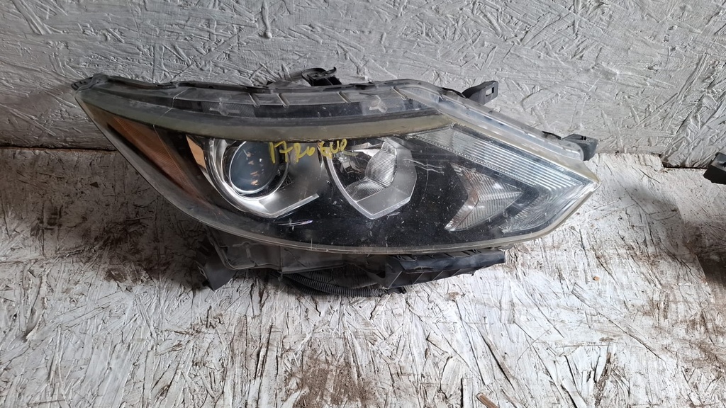 FAROL RH NISSAN ROGUE SPORT 2017 GRIS C7