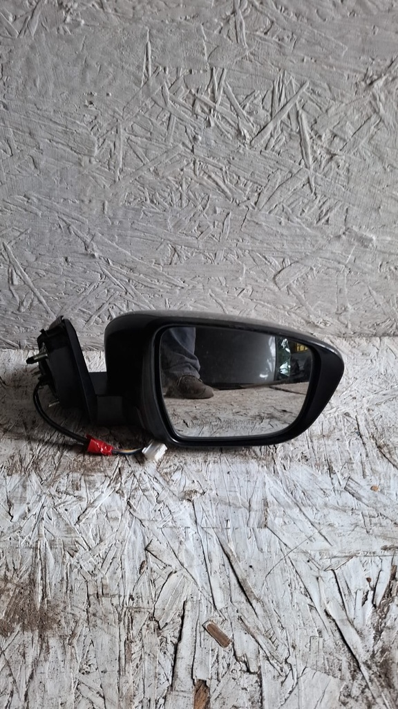 RETROVISOR RH NISSAN ROGUE SPORT 2017 GRIS C7