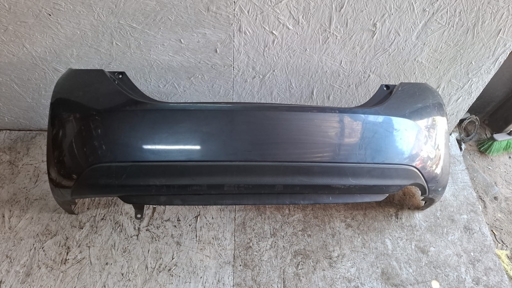 BUMPER TRASERO COROLLA 2017 C7 AZUL