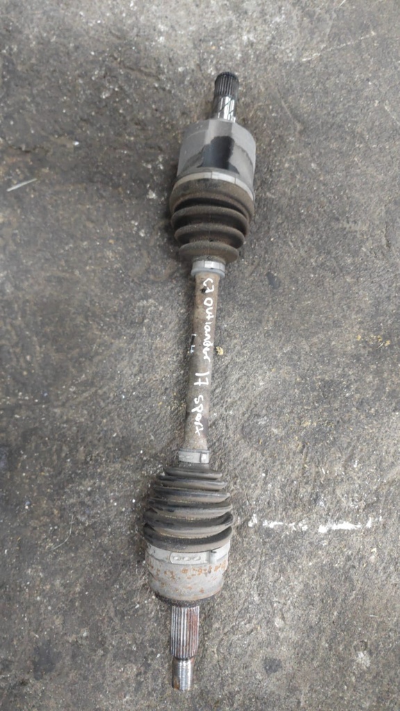 FLECHA LH OUTLANDER SPORT   2020 C7