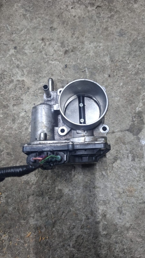 GARGANTA DE ACELERACION TOYOTA COROLLA  2015 C7