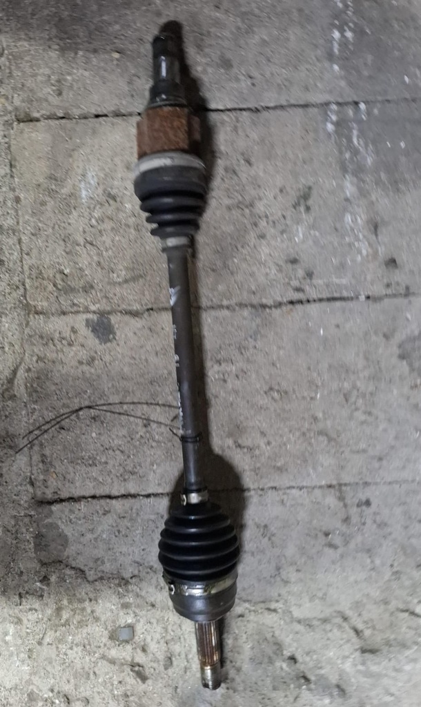 FLECHA LH MITSUBISHI MIRAGE 2017 C7