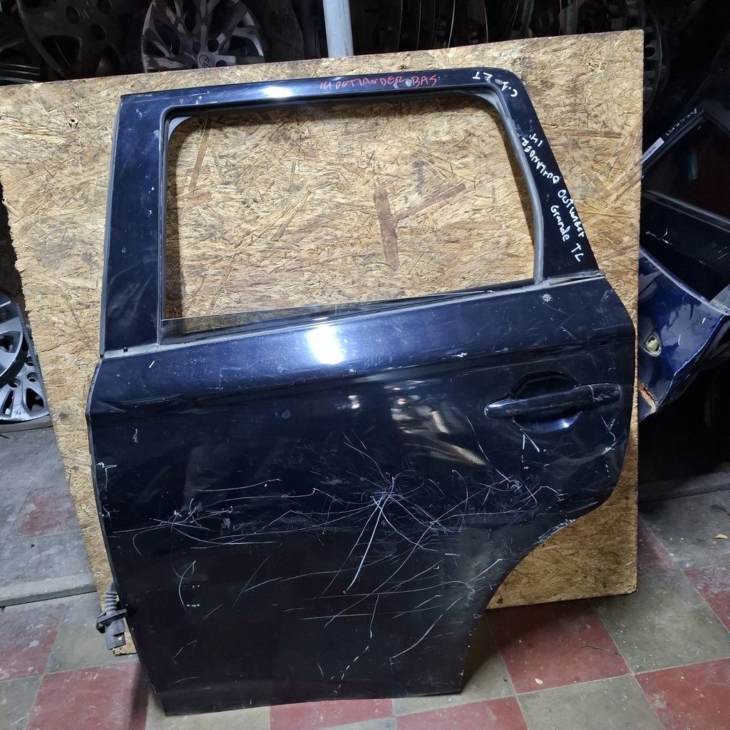 PUERTA LT OUTLANDER GRANDE 2014-2015