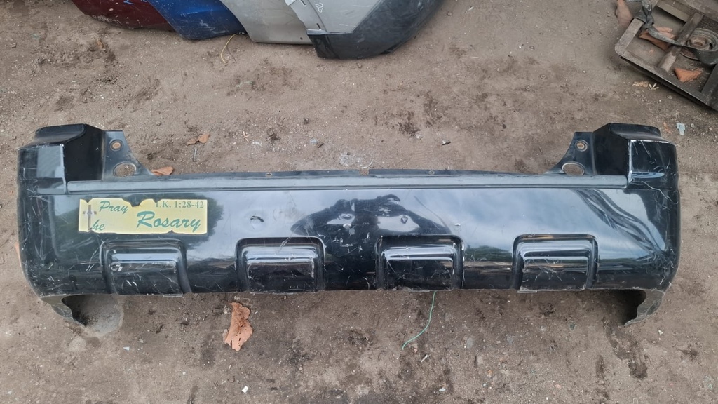 BUMPER TRASERO FORD ESCAPE 2012