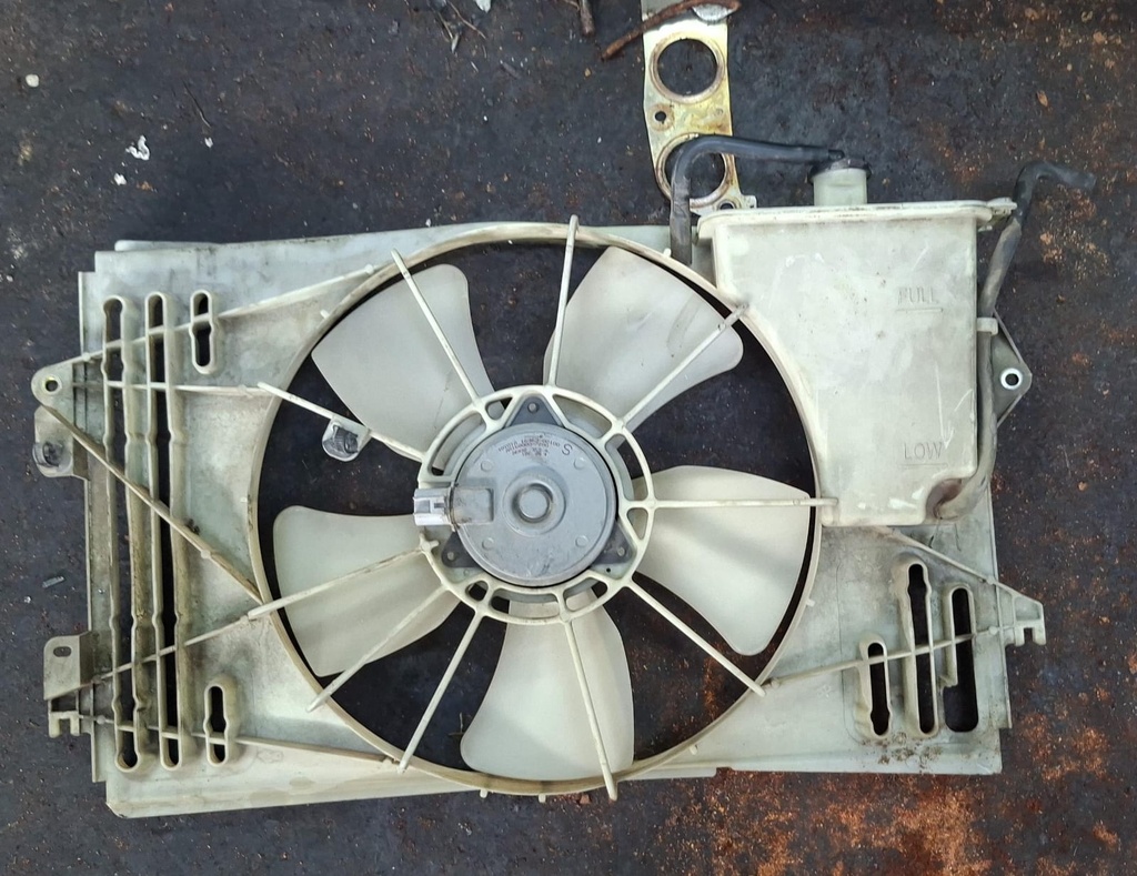 VENTILADOR TOYOTA COROLLA 2005 C8