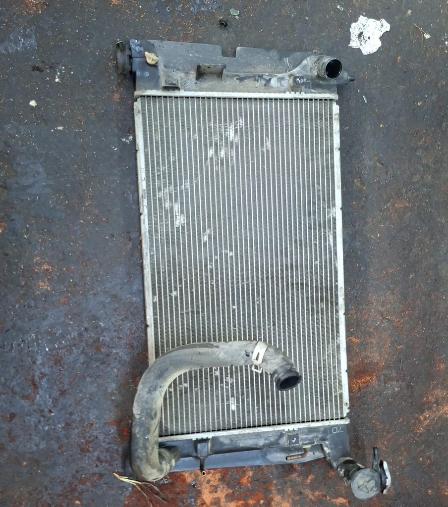 RADIADOR TOYOTA COROLLA 2005 C8