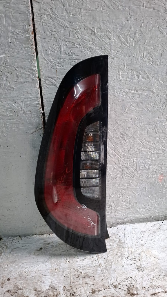 STOP RH KIA SOUL BASE 2016