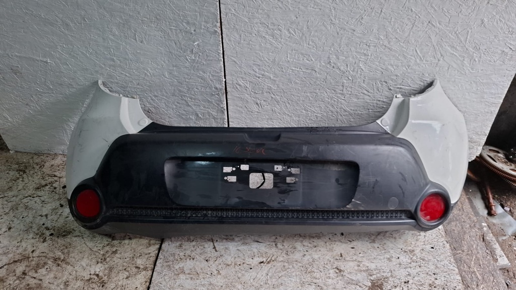 BOMPER TRASERO KIA SOUL BASE 2016