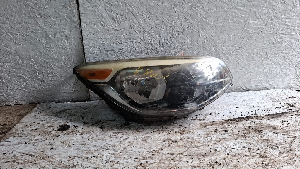 FARO RH KIA SOUL 2016