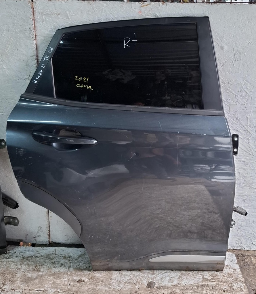 PUERTA TRASERA RT KONA 2021