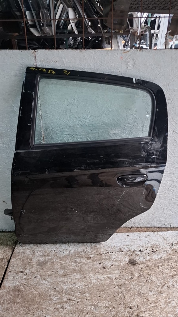 PUERTA TRASERA LH MITSUBISHI MIRAGE ES 2021