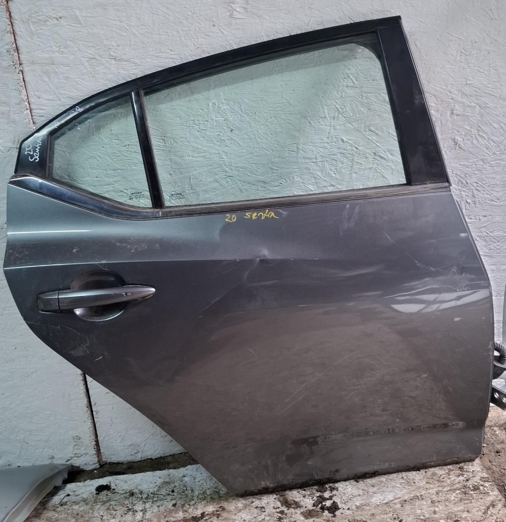 PUERTA TRASERA TR SENTRA 2020