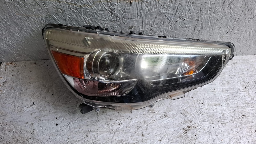 FARO RH OUTLANDER SPORT 2012