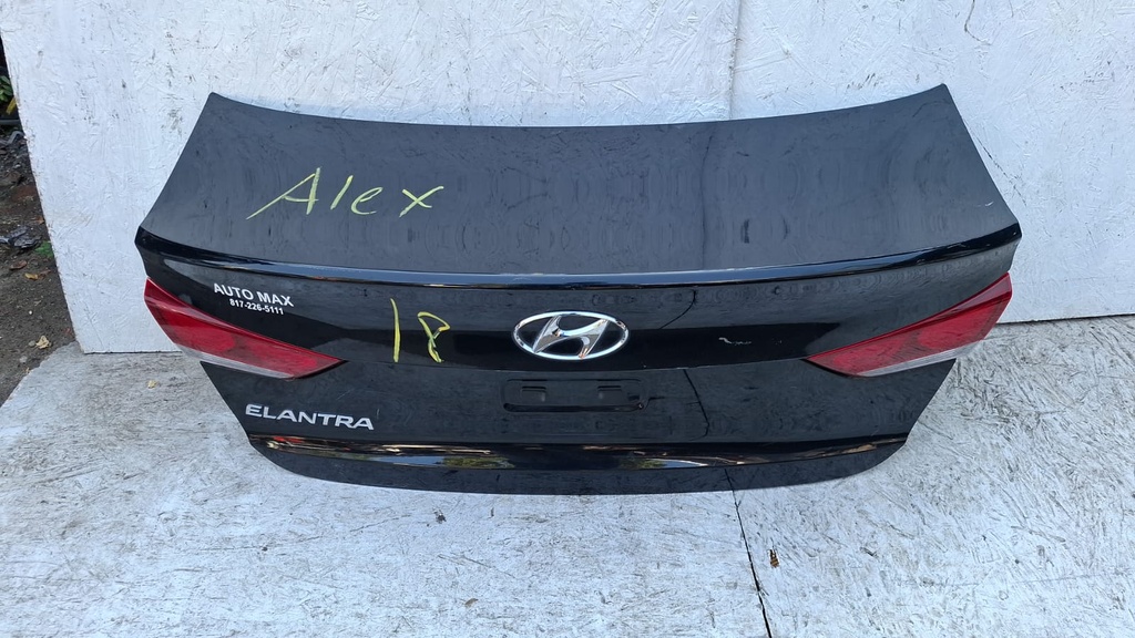 BAUL HYUNDAI ELANTRA 2018