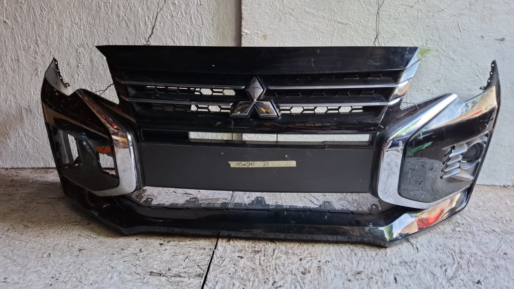 BUMPER DELANTERO MIRAGE 2021