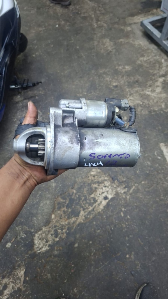 MOTOR DE ARRANQUE SORENTO 2017