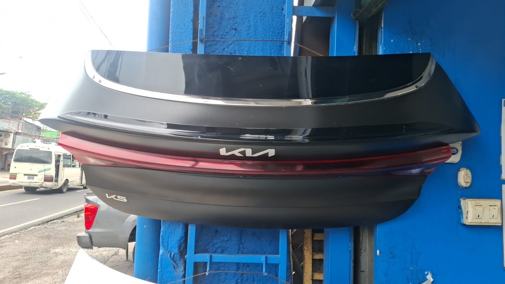 BAUL KIA K5 2023