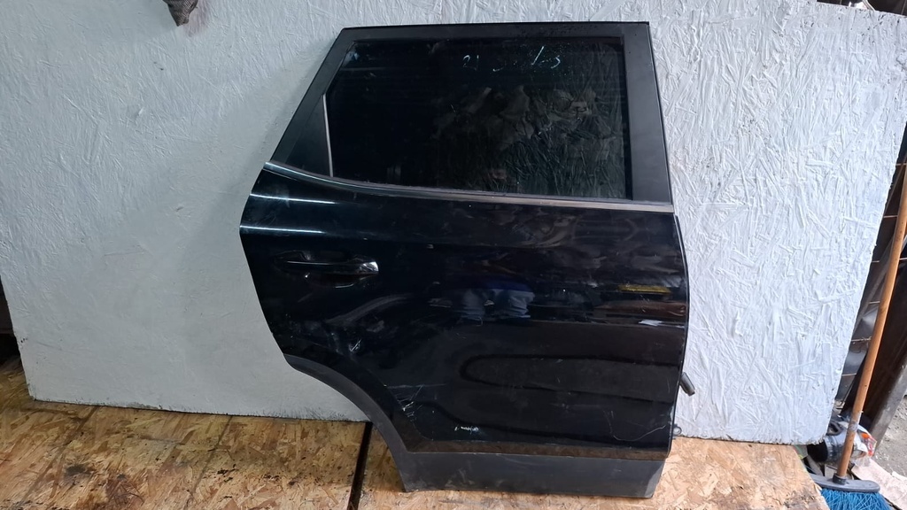 PUERTA RT SELTOS 21