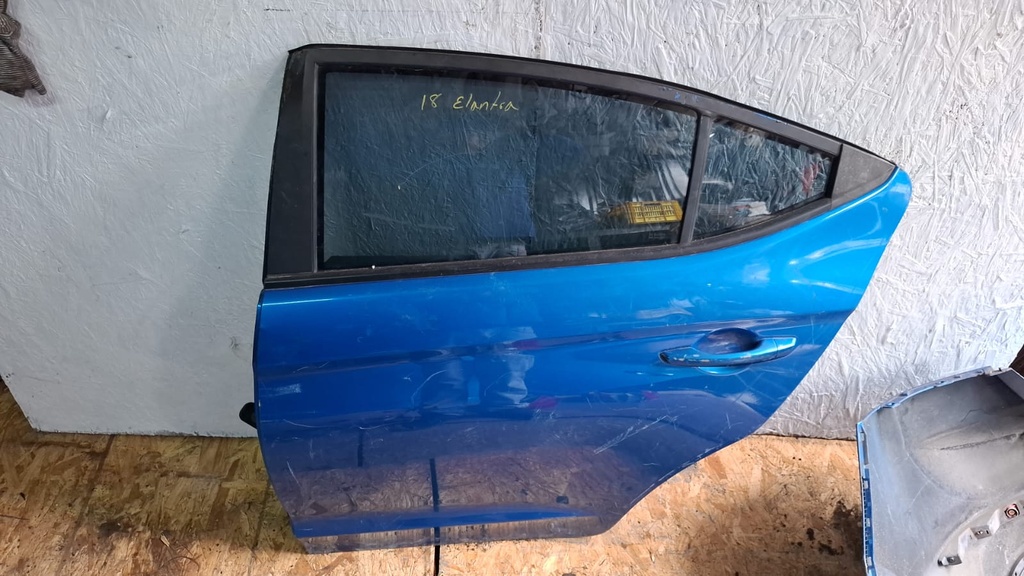PUERTA LT ELANTRA 2018