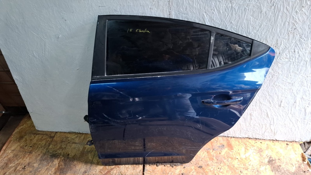 PUERTA LT ELANTRA 2018