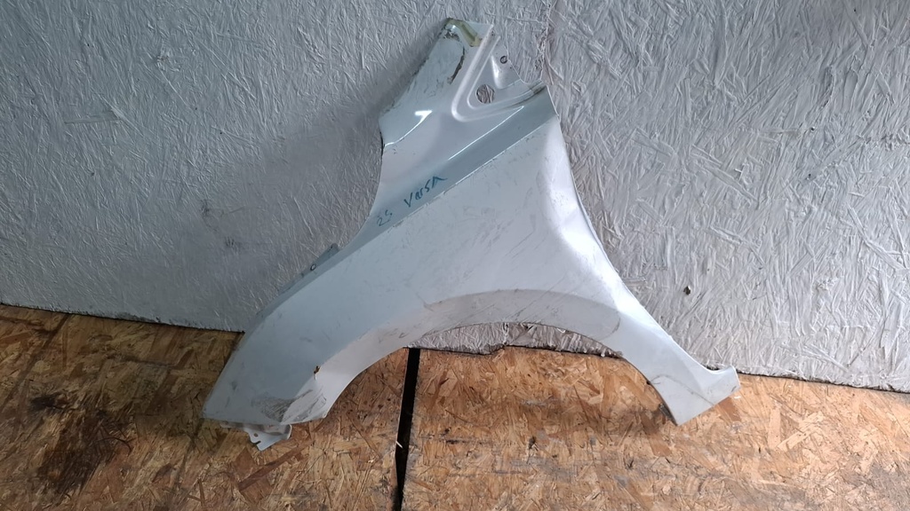 GUARDAFANGO LH VERSA 2025