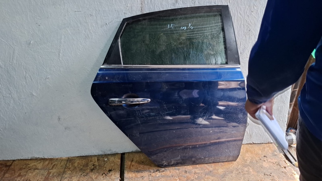 PUERTA TR SENTRA 2017