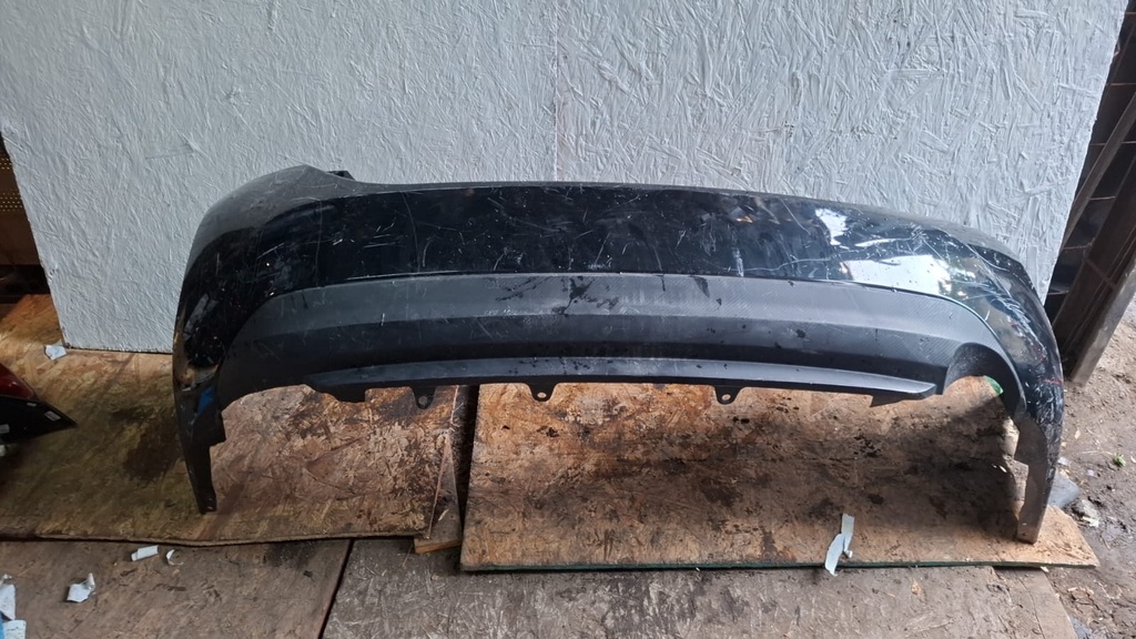 BUMPER TRASERO COROLLA 2017