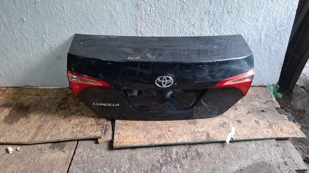 BAUL COROLLA 2017