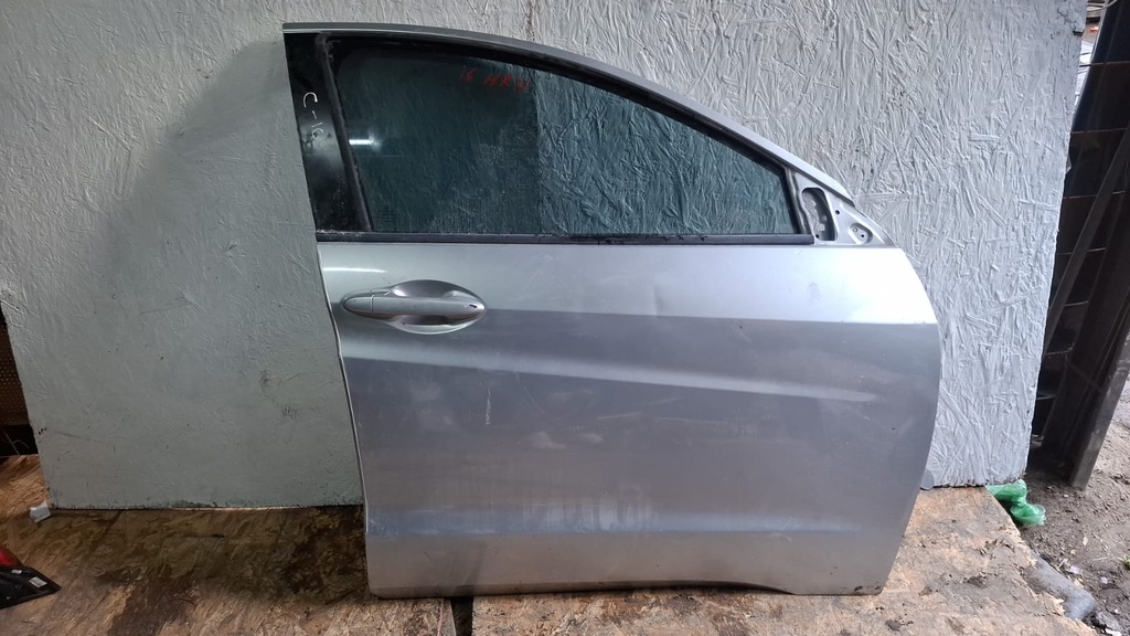 PUERTA RH HRV 2016
