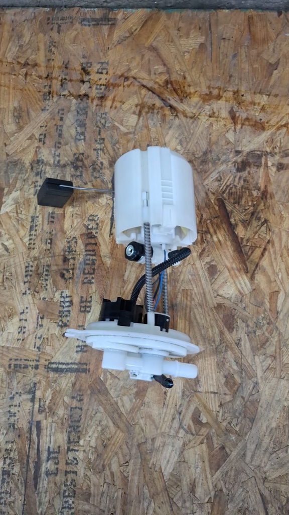 BOMBA GASOLINA COROLLA 17