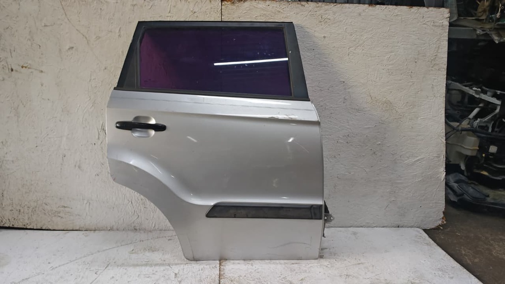 PUERTA TRASERA RT KIA SOUL 2010-11