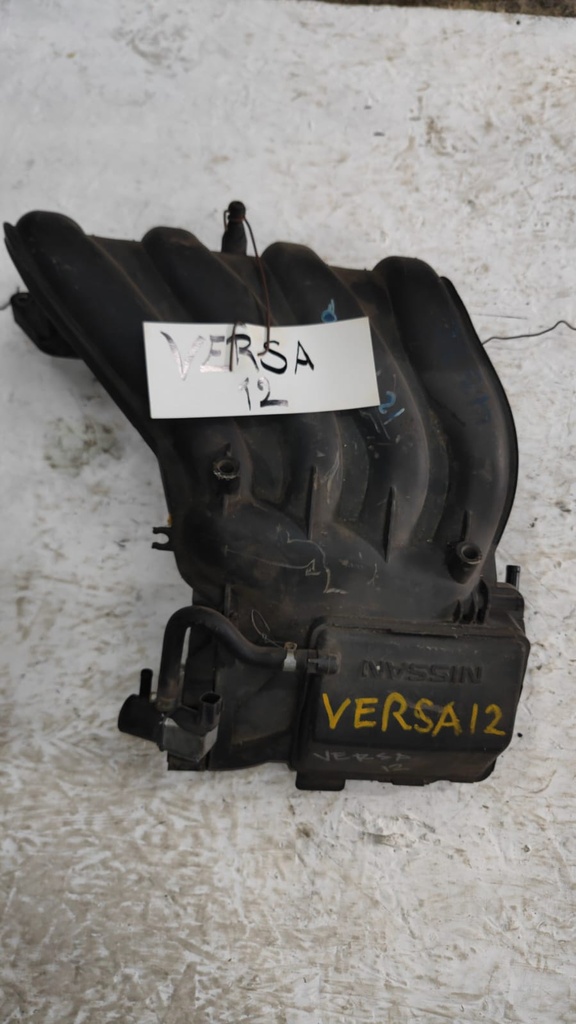 MANIFOLD NISSAN VERSA  2012